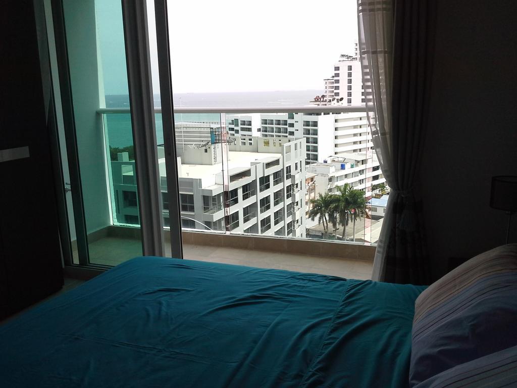 Cosy Beach View Apartments Pattaya Extérieur photo
