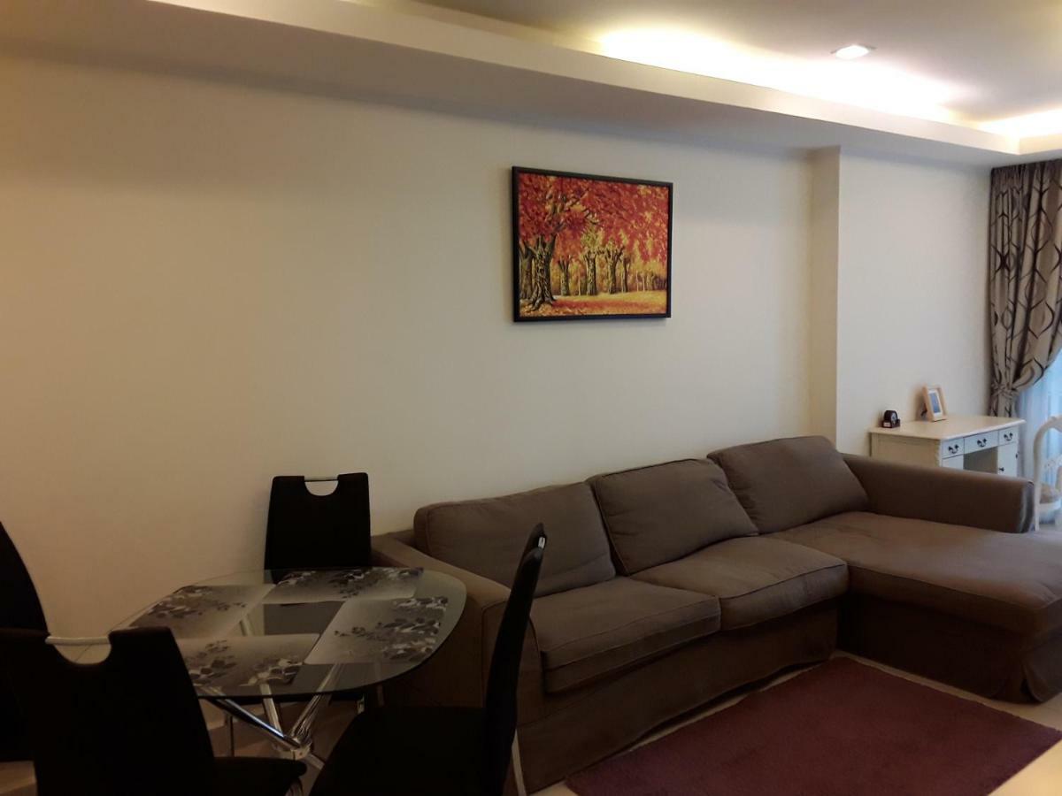 Cosy Beach View Apartments Pattaya Extérieur photo